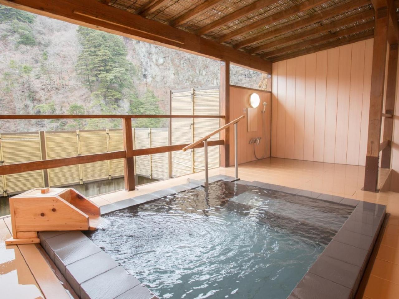 鬼怒川ロイヤルホテル 日光市 エクステリア 写真